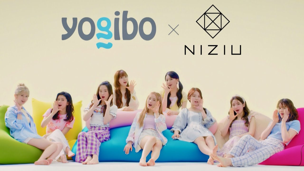 NiziU、魔法のソファに可愛い部屋着でゆるんでいく！貴重な”オンとオフ”の顔も／Yogibo CM+メイキング