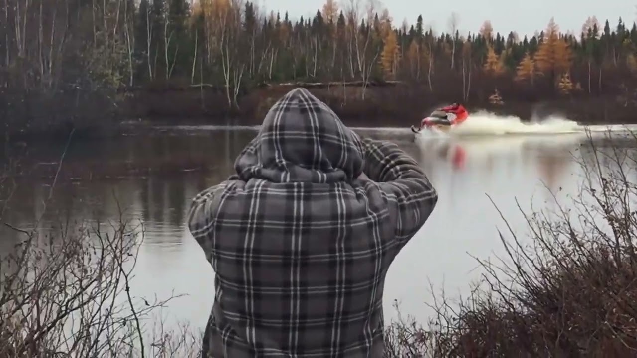 🔥 Water Skipping Sled – Bombardier Cote-Nord Rivière-Pentecôte | Extreme Snowmobile Watercross!