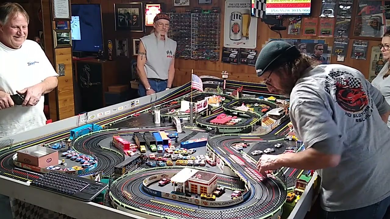 H.o. slot car racing 12/25/26 formula 1 