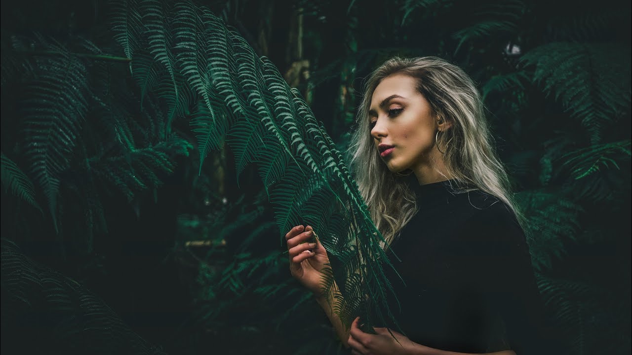 Photoshop Tutorial : DEEP GREEN COLOR TONING IN PHOTOSHOP