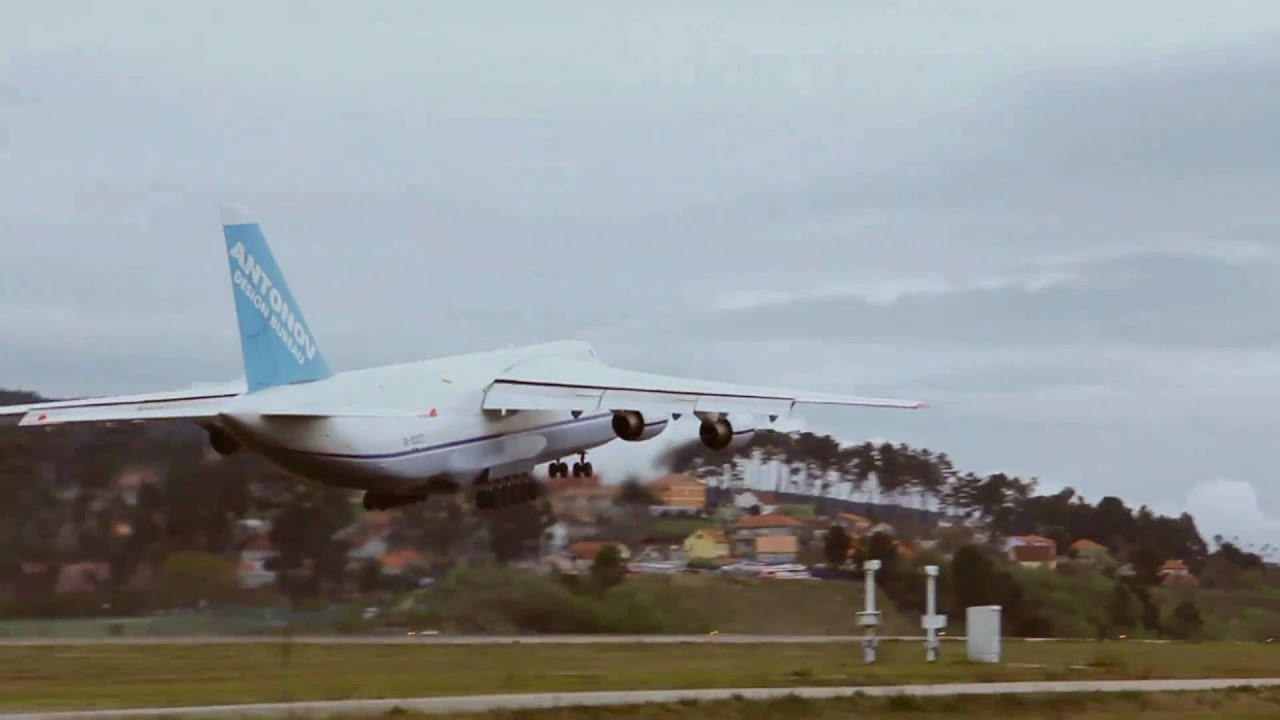 Antonov 124 taking off from Vigo (LEVX)