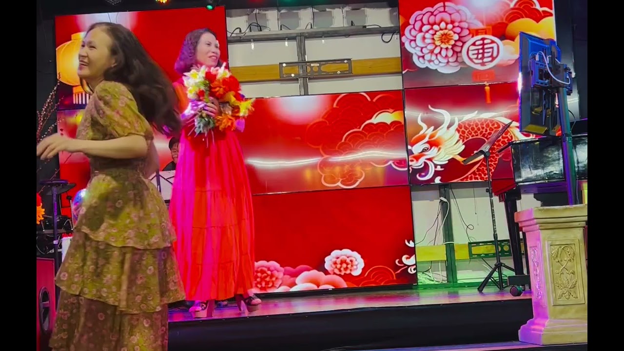 Cánh Thiệp Đầu Xuân 