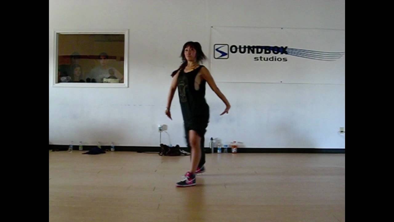 Ellen Kim . NIcki Minaj 'Massive Attack'