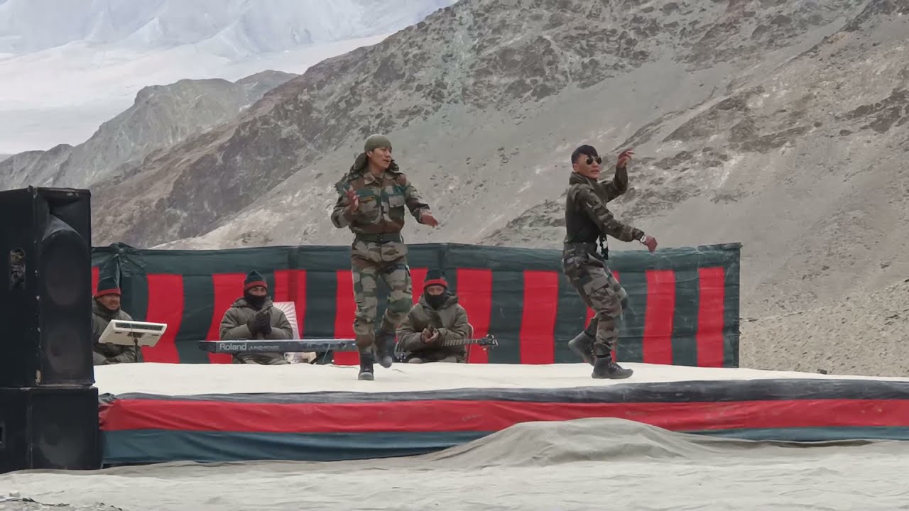 INDIA ARMY GORKHA REGIMENT DANCE NEPALI SONG || MAYALU TIMI KATA CHAU SONG