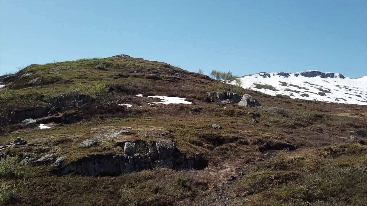 Ekkertind, («preikestolen» i Sunndal), via Vollasetra, Sunndal.