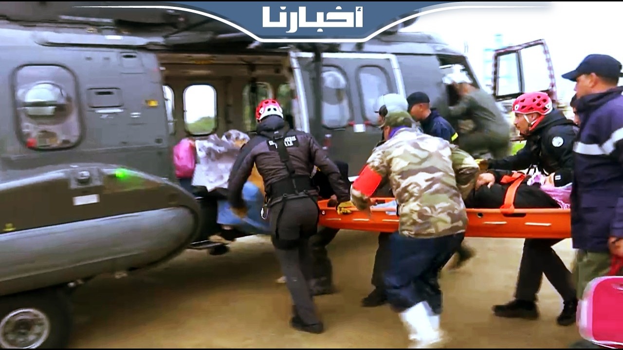 السلطات تنفذ عملية إجلاء طبي لفائدة سيدتين حاملتين ورجل بإقليم سيدي سليمان على متن طائرة هيلكوبتر