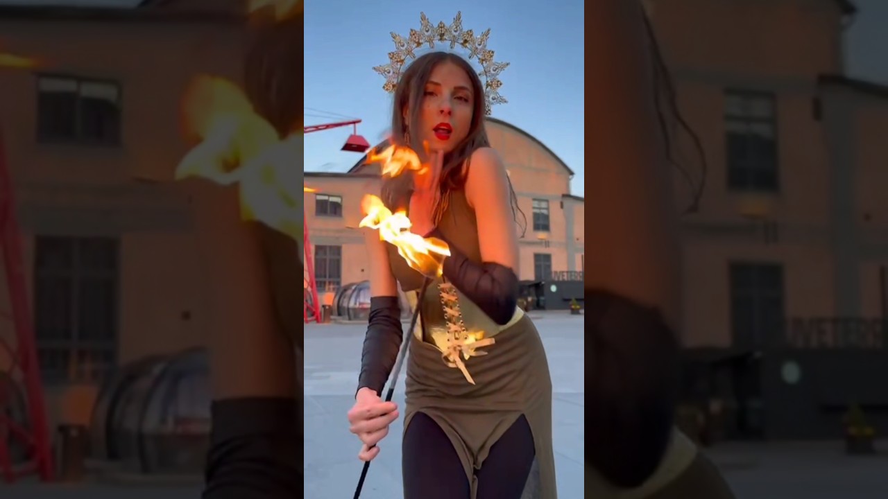 I'm spacer woman 👽🔥 #fireshowtallinn #tuleshow #perfomancearttallinn #firegirl #fireart