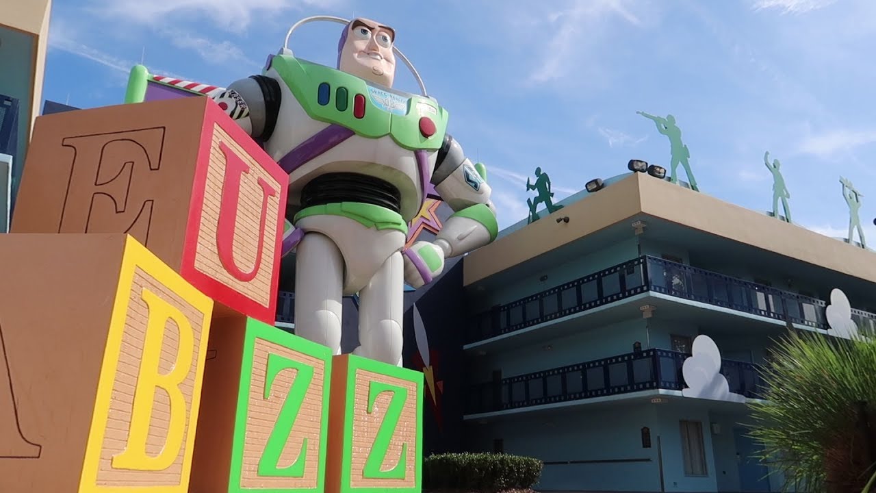 Disney's All Star Movies Resort Tour | Hotel Grounds Walking Tour, Food & Pool Locations!