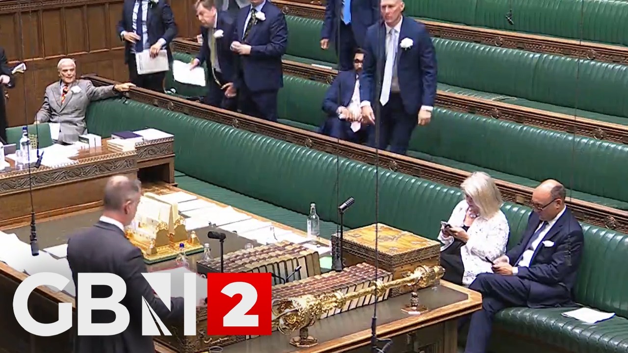 Parliament sits after PMQs
