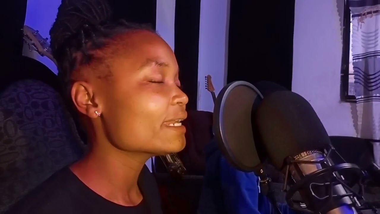 Kama Si Mungu tungeliangamia. NI KWA NEEMA.