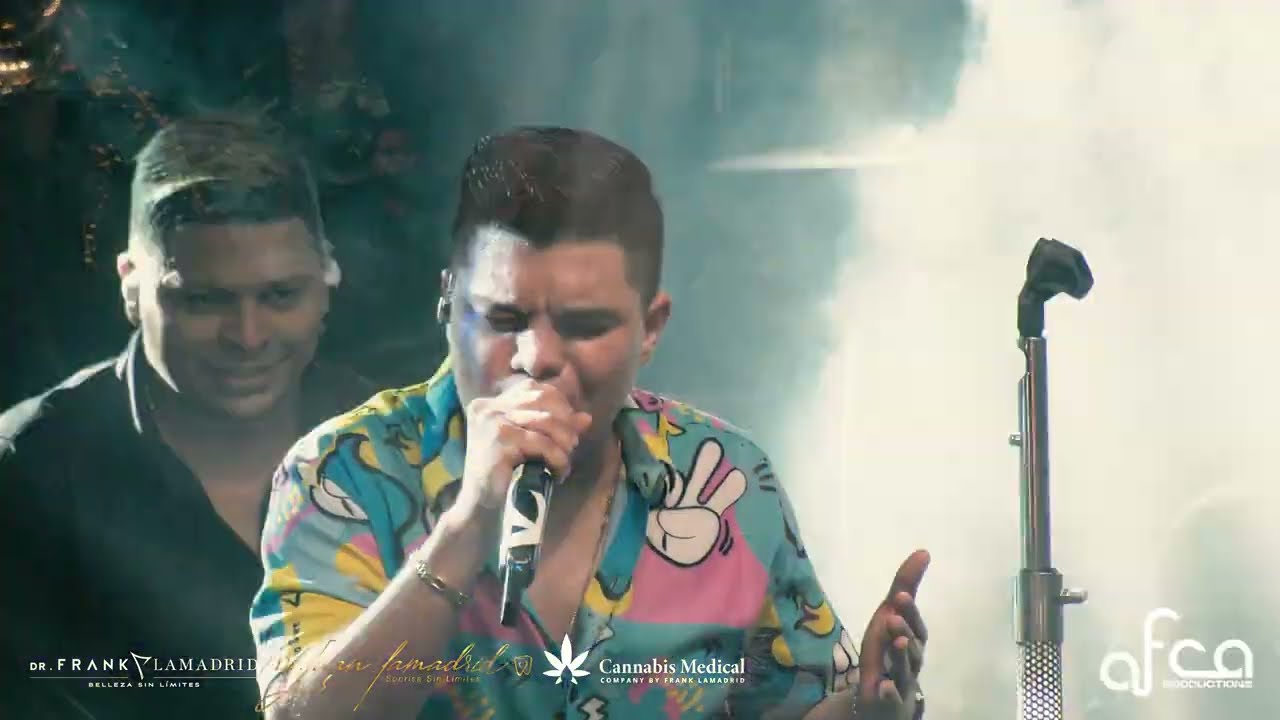 Castillo de Arena - Oscar Gamarra & Camilo Carvajal