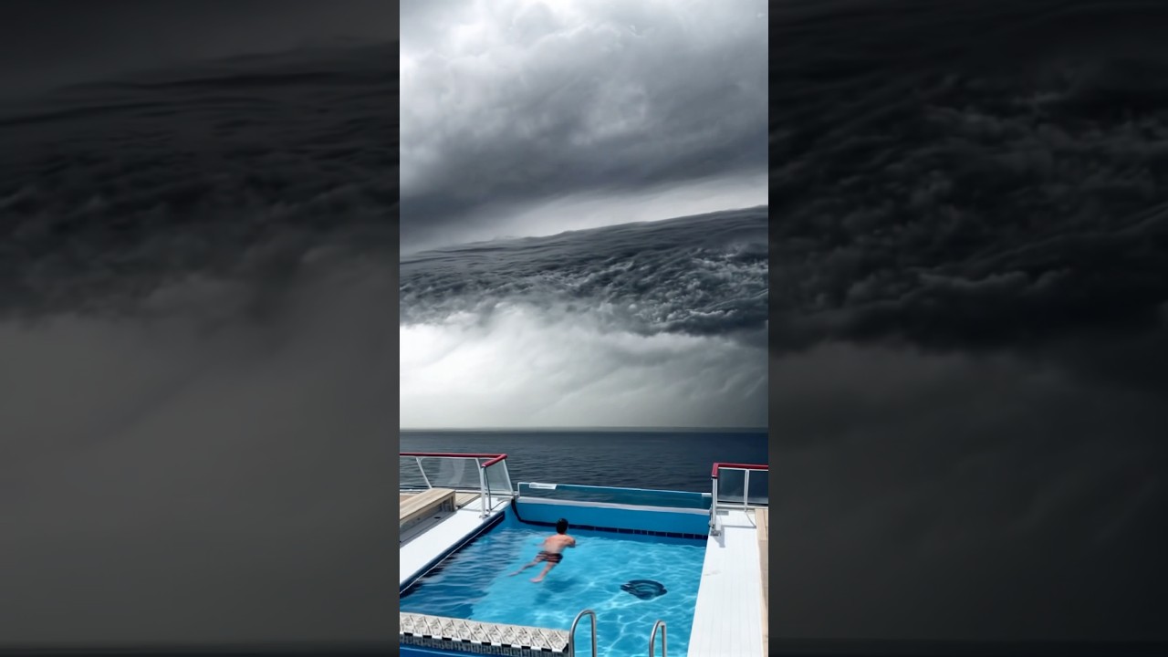 👀Don&rsquo;t Blink&hellip;Ocean in the Sky?!☁️🌊#crazyclouds #amazing #cruiselife