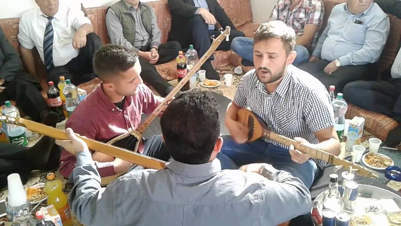 Xeni me te bijt e Deshmorit dhe Rapsodit te Kombit Beqir Sef Gashi (Mleqani ) Ismet & Shpetim Gashi