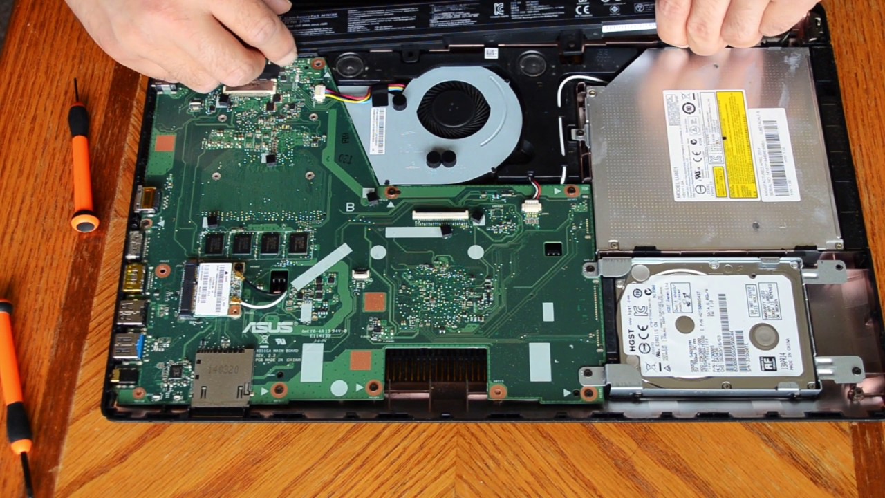 ASUS X551C SONIC MASTER : BATTERY REPLACEMENT