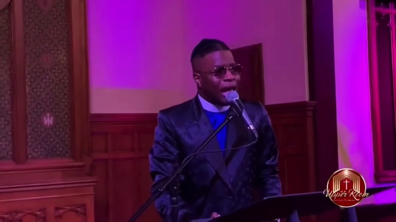 Pastor Darren Farmer Sr.- God is Great & I’m not Doubtin bout the Way Medley @ Upper Room Apostolic