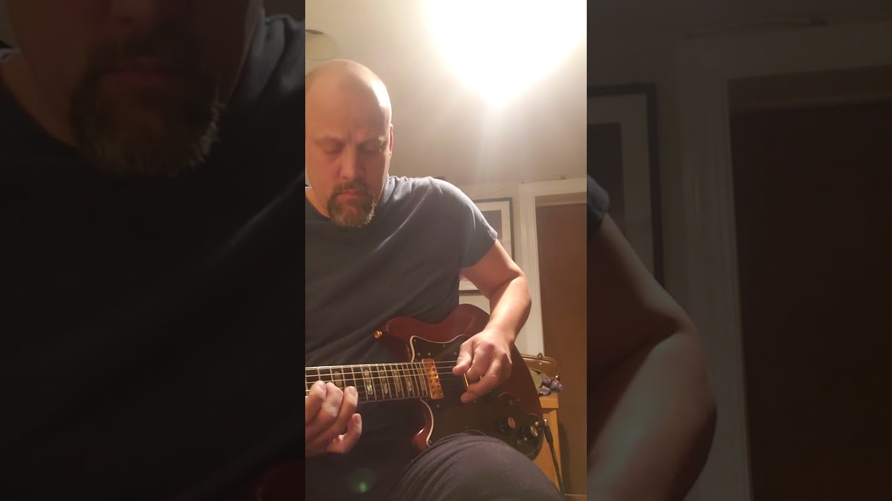 Ovation Preacher Deluxe