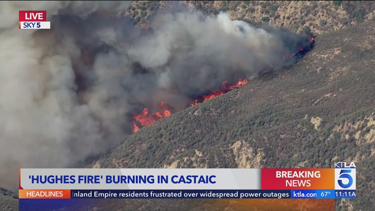 Hughes Fire scorches over 100 acres near Castaic
