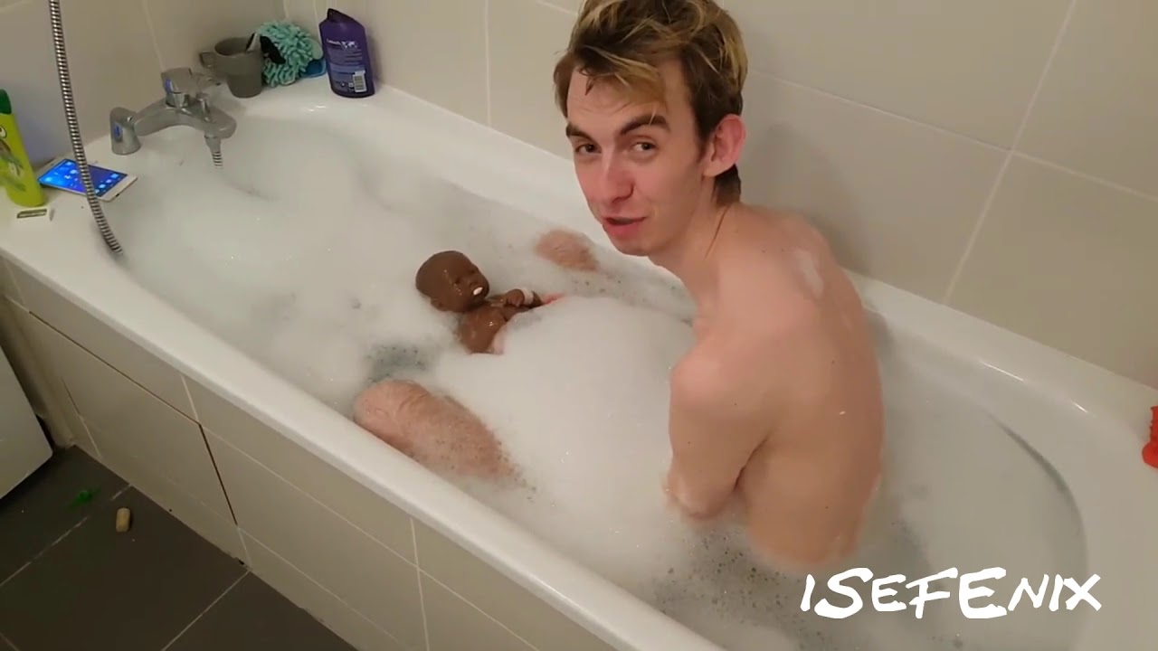 BEST OF THEKAIRI78 ET KENNY DANS LA SALLE DE BAIN #1 !!!