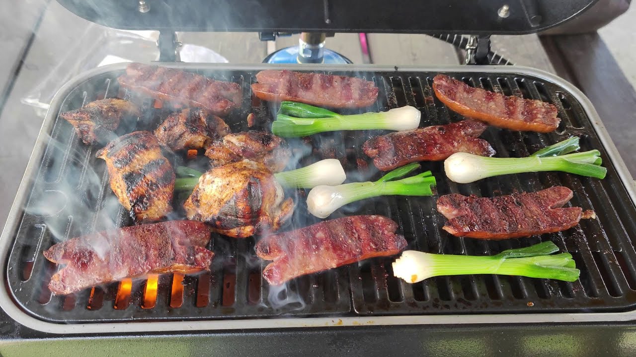 Prvá grilovačka s grilom Campingaz Attitude 2go CV