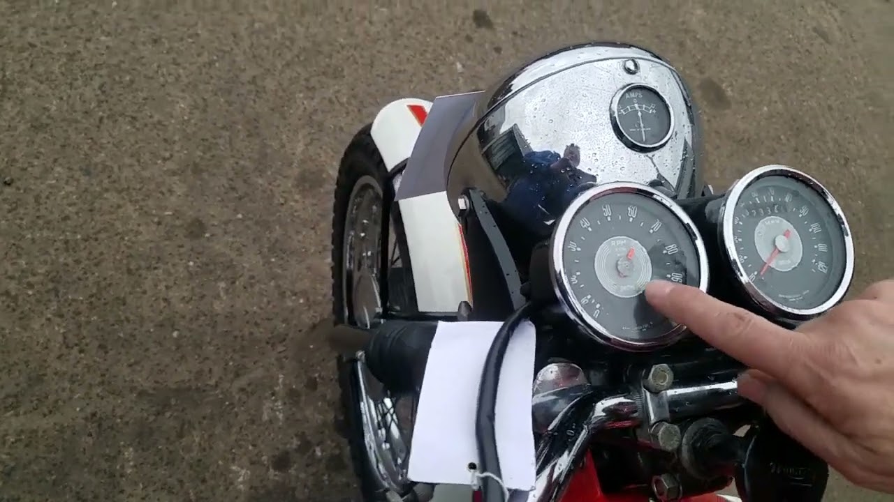 Triumph Tiger 90 350cc 1964 года у Энди Тирнанса #08743TRI