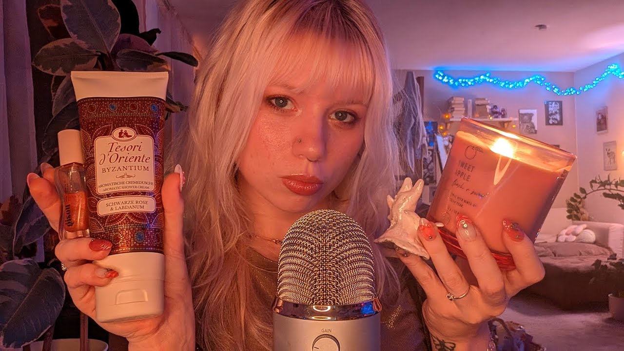 ASMR but it´s fall 🍁🧡 (cozy whispers, tapping, lipgloss, mouth sounds)