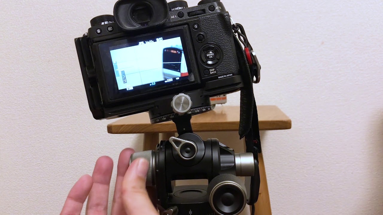 Frame adjustment with a Gear Head (Leofoto G4)