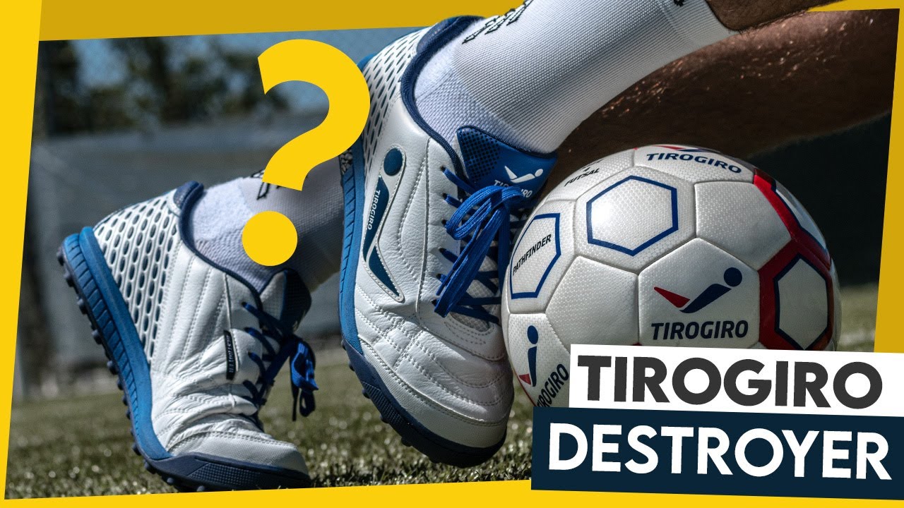 Le MIGLIORI SCARPE DA CALCETTO sono ITALIANE? ⚽🇮🇹 - TIROGIRO DESTROYER