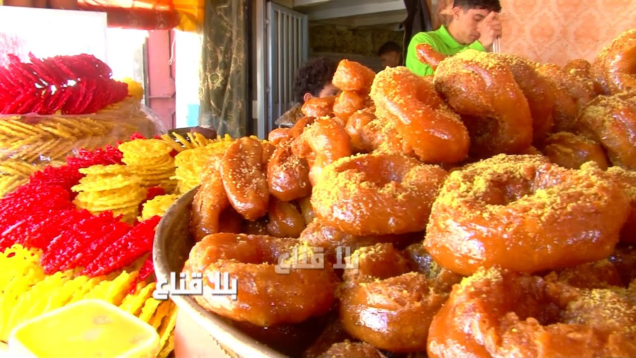 أسرار صناعة الزلابية والمخارق الزمنية عالمباشر..باجة حافلة في رمضان ومئات الوافدين من تونس والخارج!!