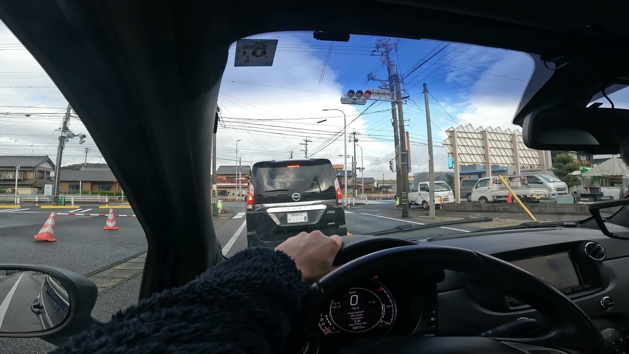 アバルト595 スパ西浦から豊田