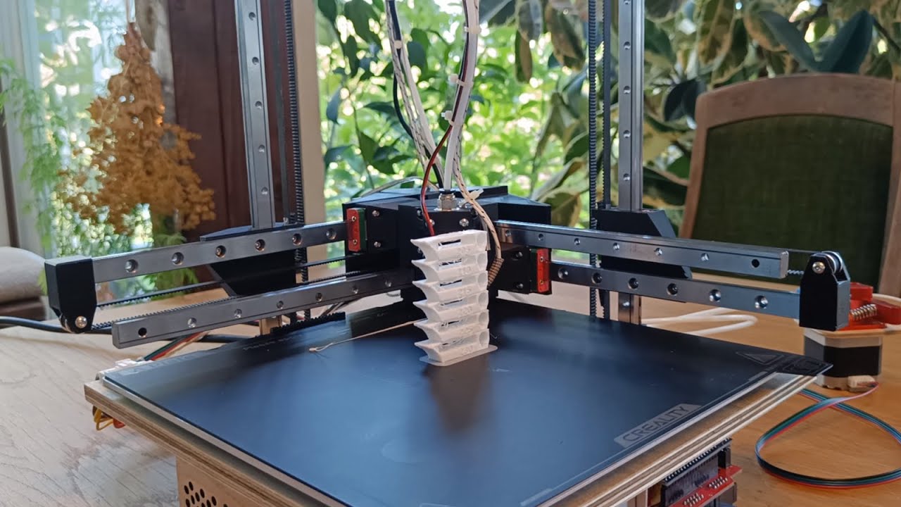Experimental Crossed Cantilever 3D Printer: It prints! (basic calibration)