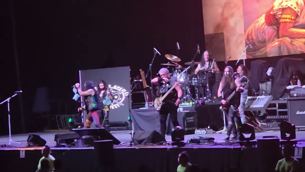 Kabrones - Alma. Todos somos Ángeles rock fest. Arena CDMX. 👍😎🎤🎸🥁🎶🎵🎼👿🇲🇽