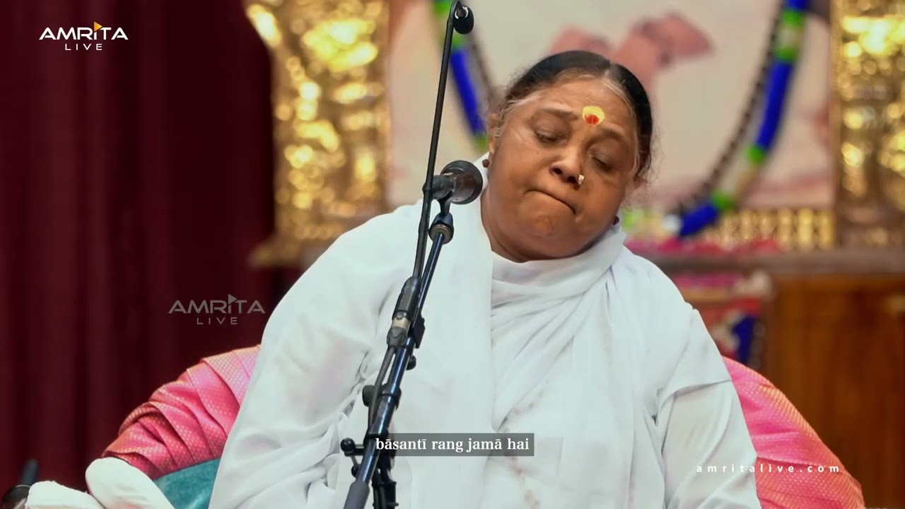 ‘Vrindavana Kunjavihari| Krishna Bhajan |Amma’s Bhajans |Amrita Live |OTT