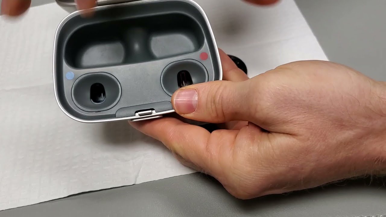 Unitron Moxi Blu R charging case troubleshooting