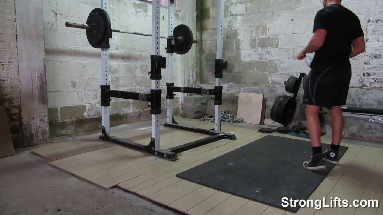 Тренировка StrongLifts 5x5 A: приседания/жим лежа/тяга штанги (все тело за 30 минут)