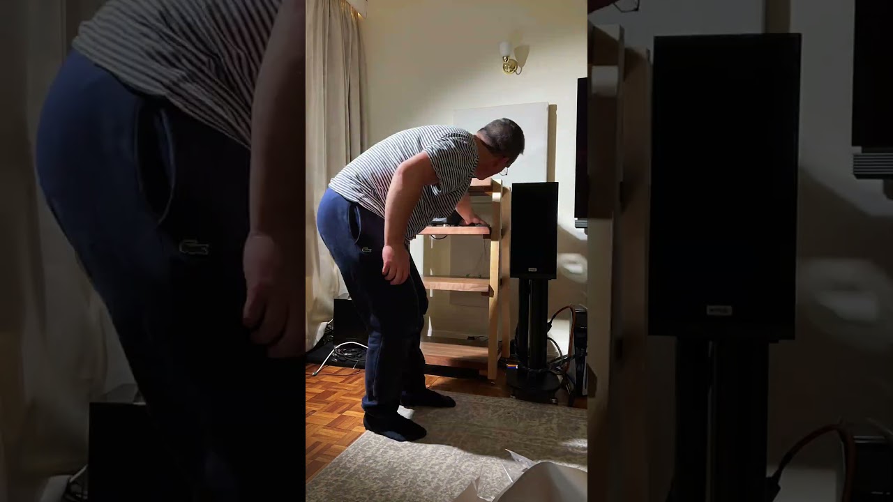 Installing the Butcher Block Acoustics rigidrackPLUS HiFi rack
