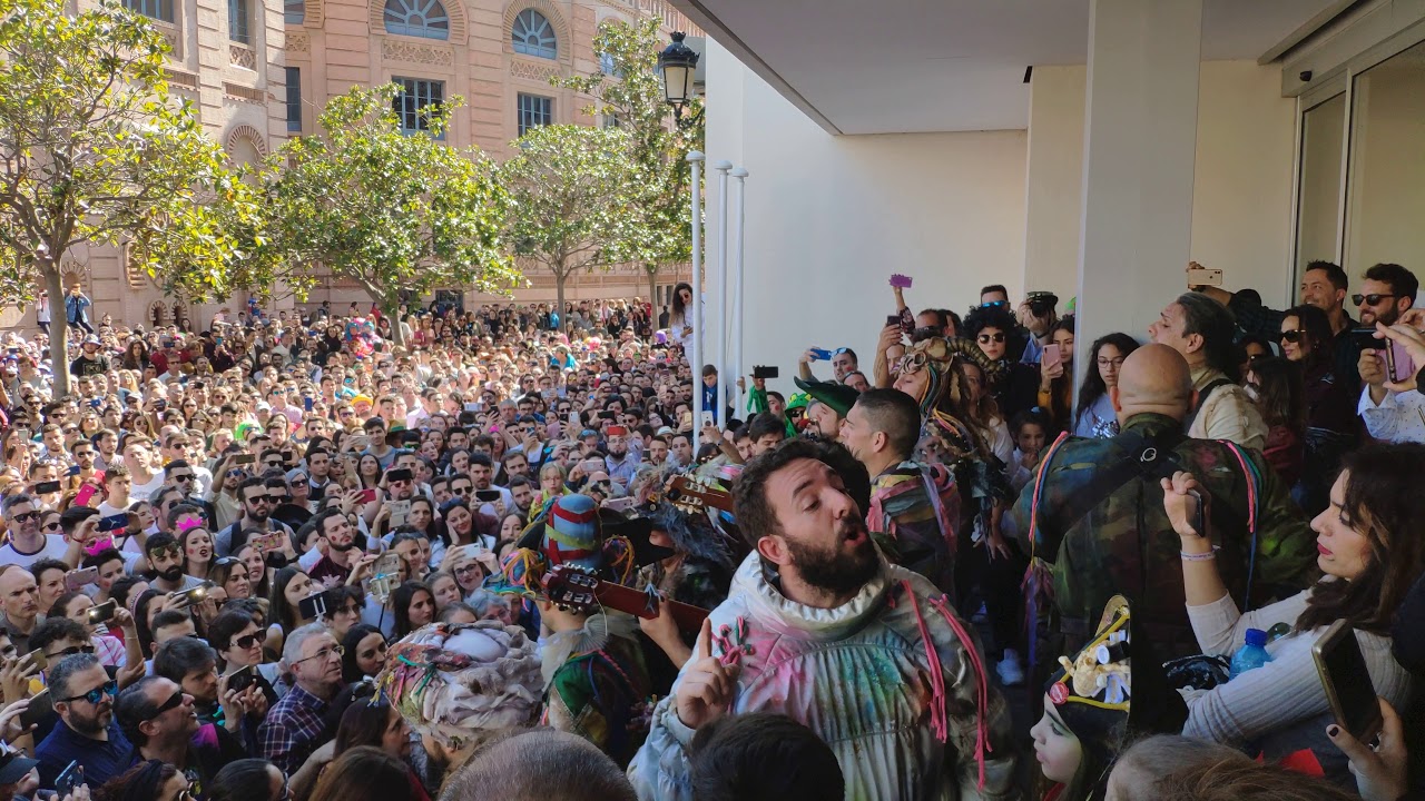 Presentación "Los Carnívales" Plaza Fragela