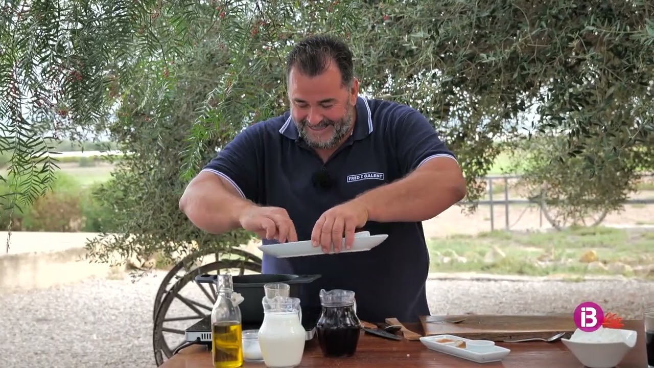 Costelles de porc amb salsa barbacoa i puré de patata
