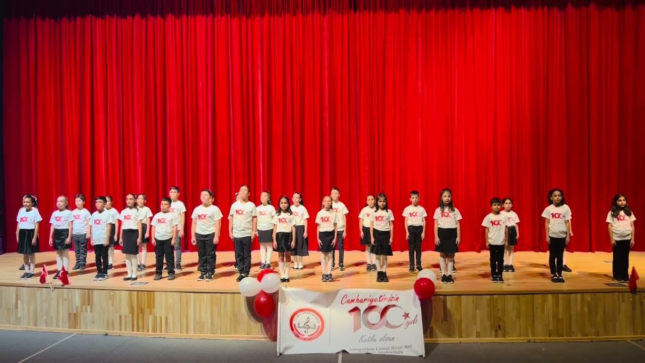 CRR 4/C Sınıfı Cumhuriyeti Böyle Kurduk Oratoryo Gösterisi