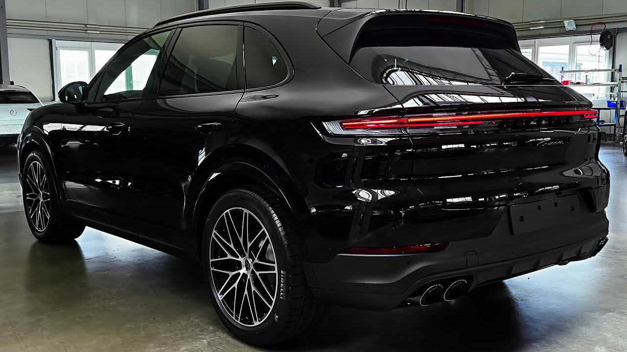 Porsche Cayenne (2024) - спортивный внедорожник в деталях