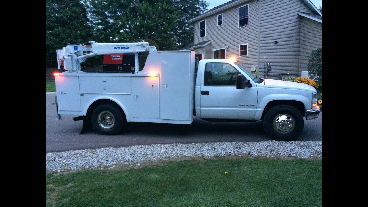 Building Service Truck