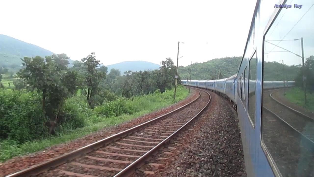 A complete journey : Howrah Ranchi LHB Shatabdi Express