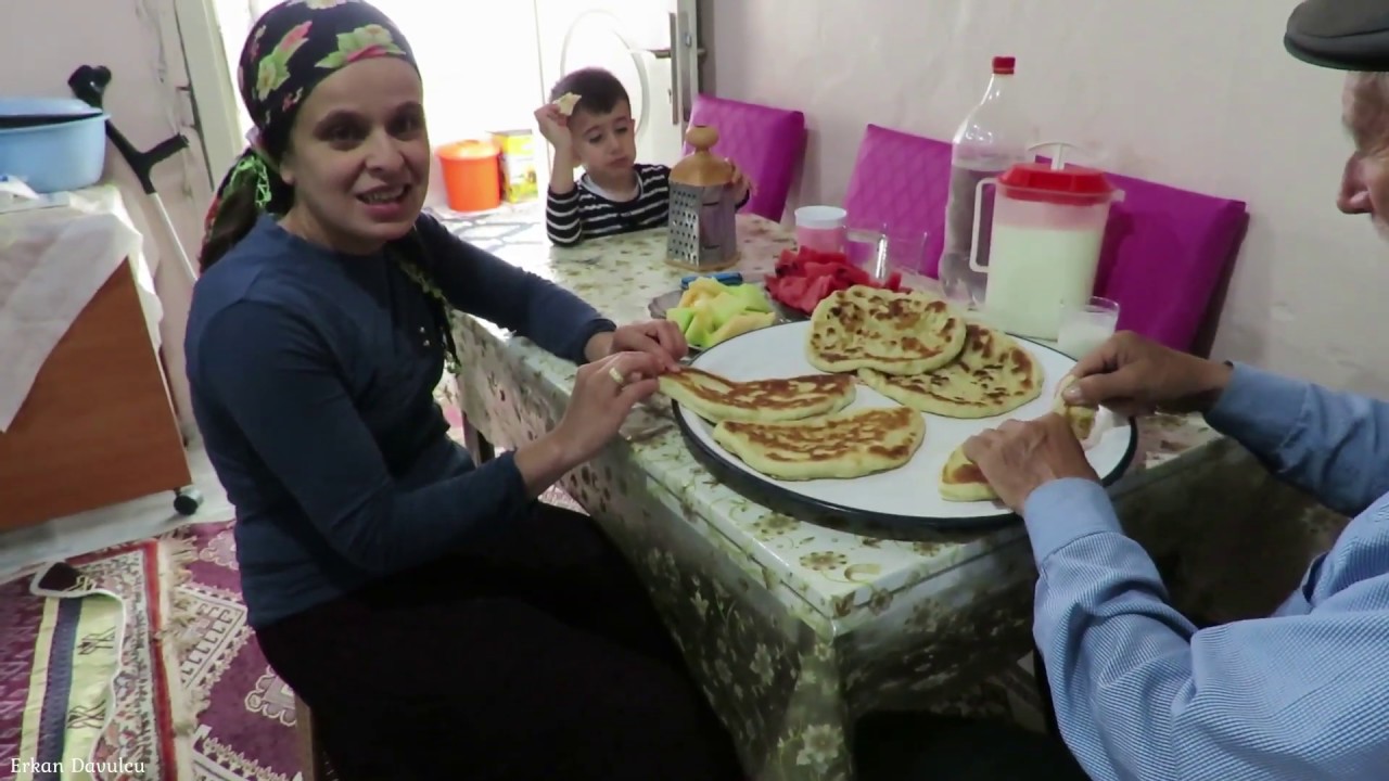 Günlük vlog öğlen yemeği Kaşarlı pide nasıl yapılır