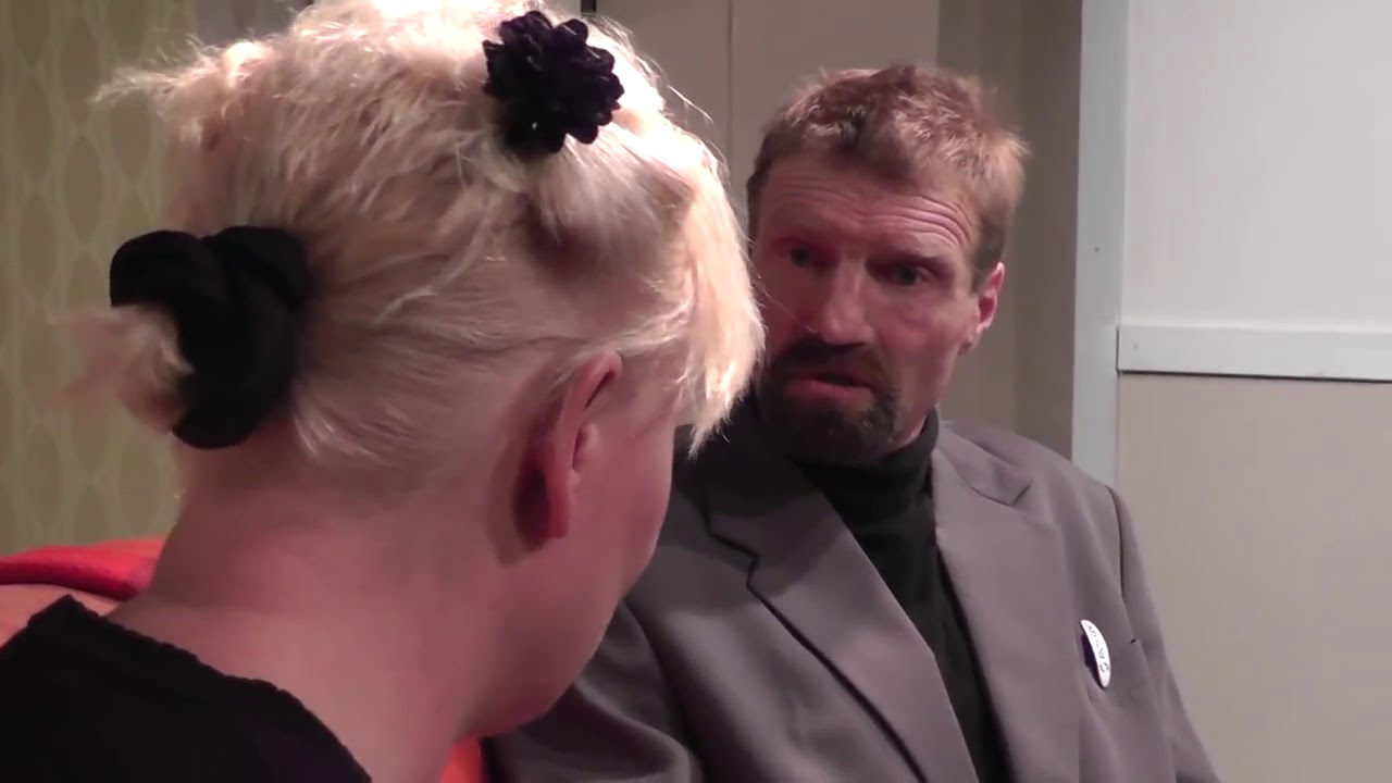 Teatteri Maneeri – Ilmasta rahaa (2014)