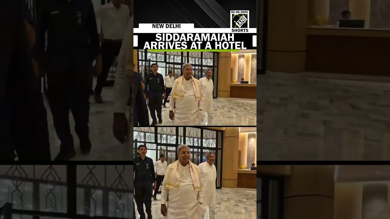 Former Chief Minister of Karnataka, Siddaramaiah, arrives at a hotel in New Delhi