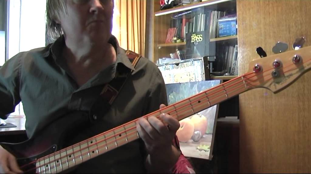 Deep Purple – A Gypsy,s Kiss Bass Cover made in Russia Fender Precision bass