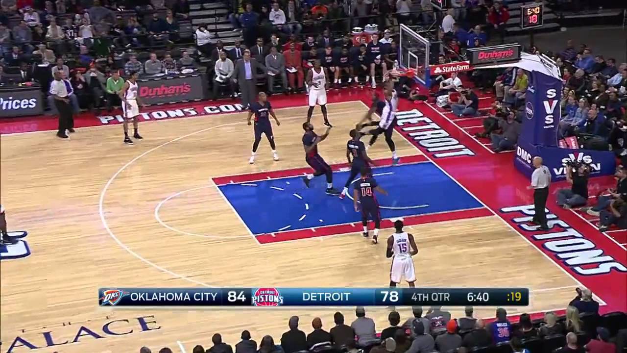 Russell Westbrook monster dunk on Josh Smith