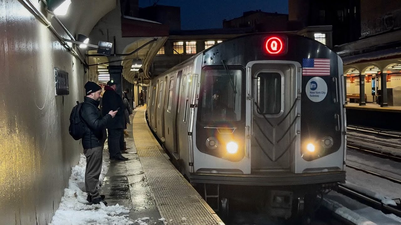 R46, R68/A, R160A, & R211A B and Q Trains at Parkside Av in the Snow (at Dark)