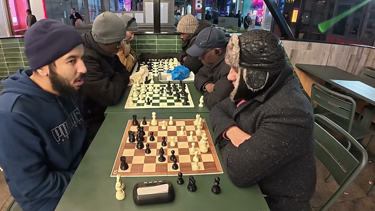 Umair vs Manny at Fight Night Sunday Game 1