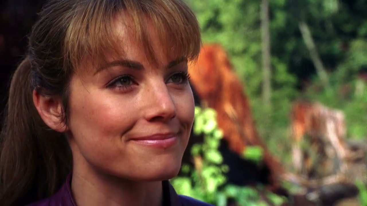 Smallville - Première rencontre Clark Kent & Kara (S07E02) VF