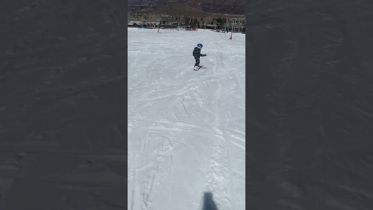 4 year old Snowboarding at Buttermilk Mountain Aspen Colorado.